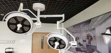 95 Ra LED trần nhà hát hoạt động 2 bóng đèn Endo với camera video